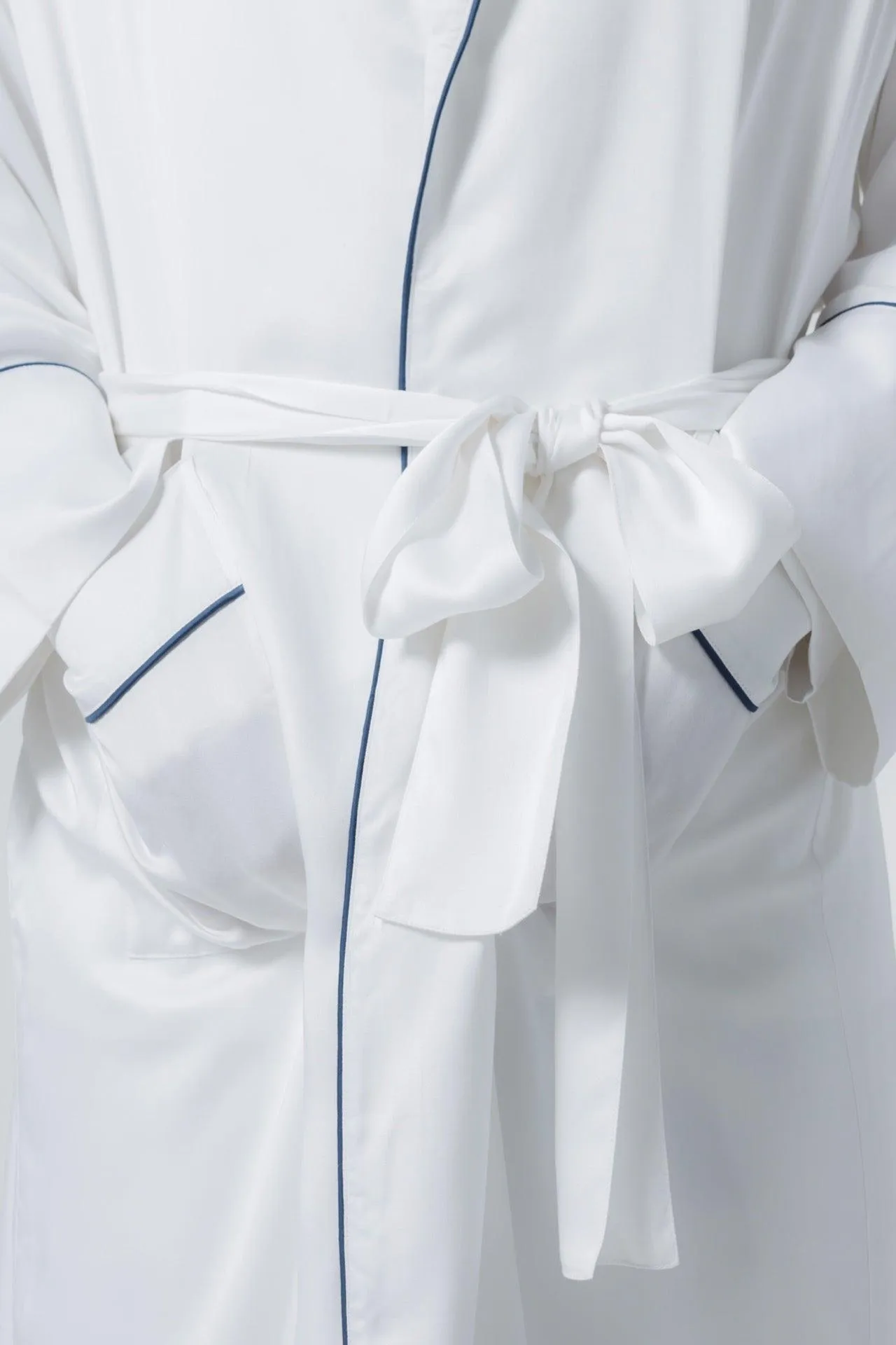 Comfort  Robe White