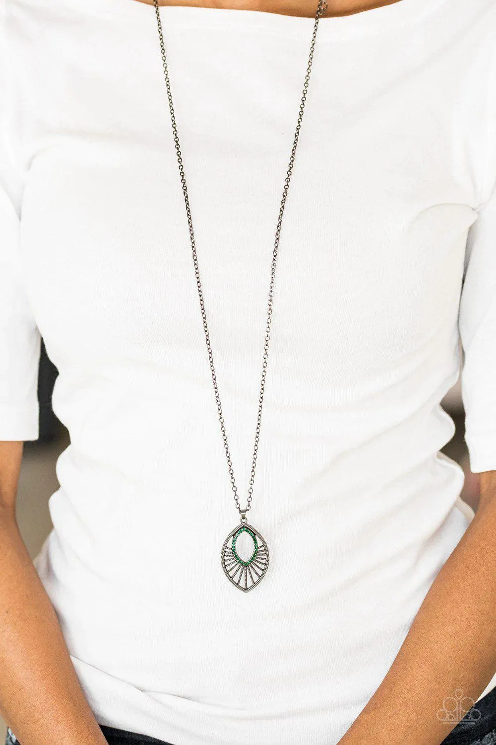 Court Couture Green Necklace - Paparazzi Accessories