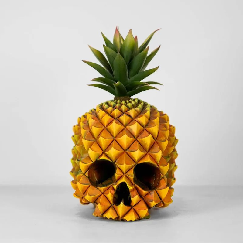 Creative Resin Gothic Pineapple Skull Statue